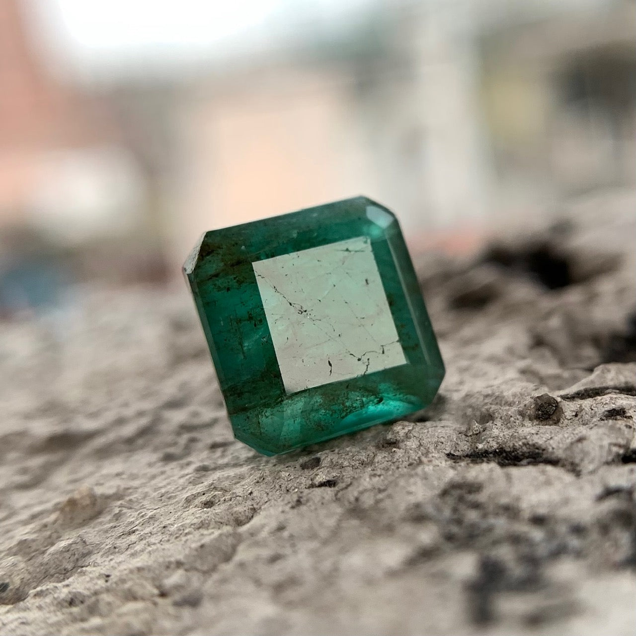 Natural Emerald - 6.65 Carat/7.38 Ratti