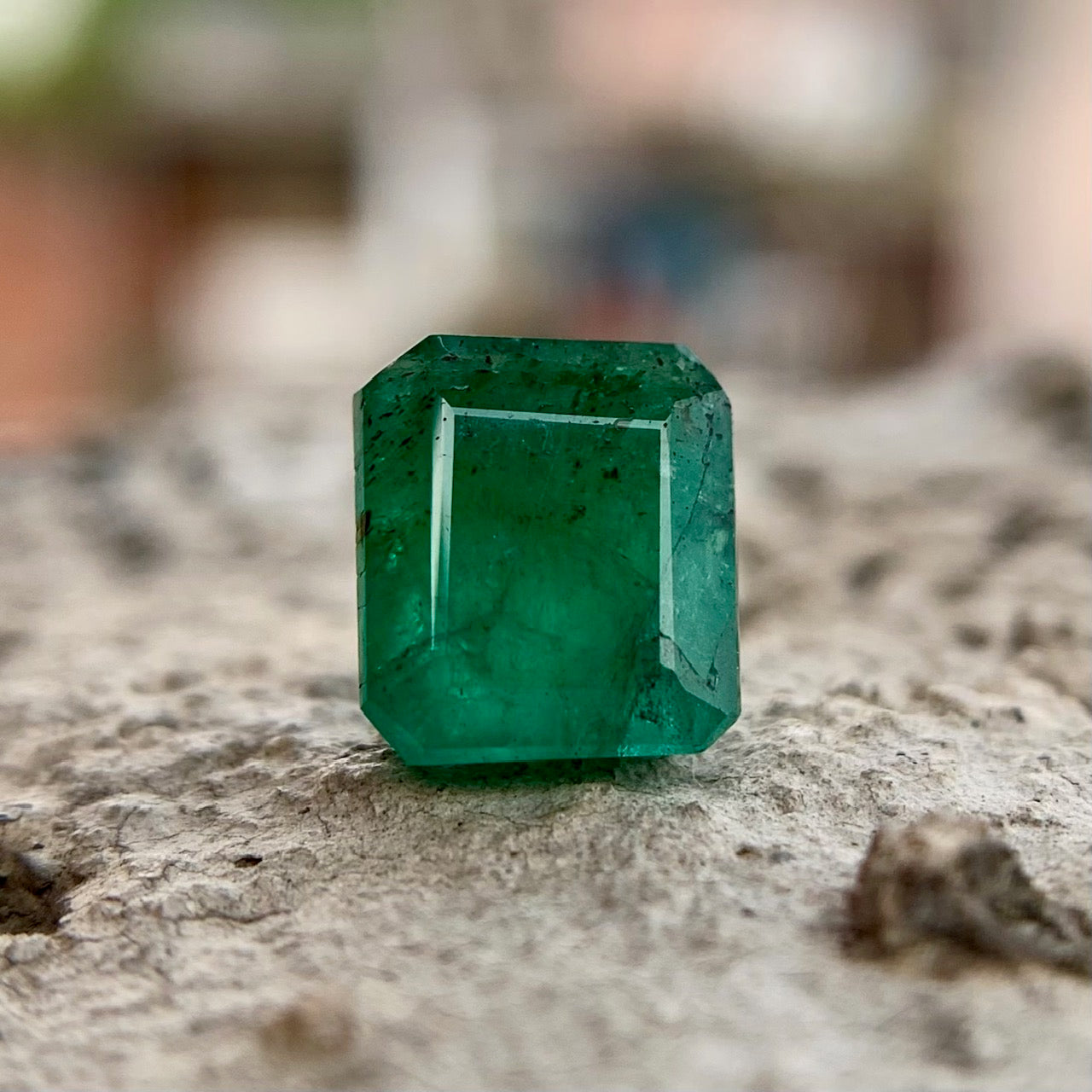 Natural Emerald - 3.05 Carat/3.40 Ratti