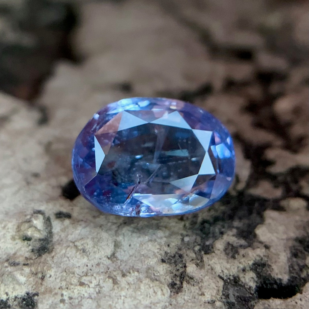 Ceylon Blue Sapphire - 4.35 Carats/4.83 Ratti