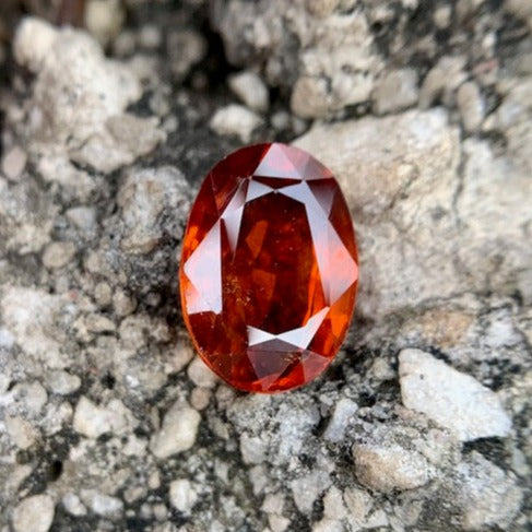 Natural Hessonite Garnet - 5.40 Carat/6.00 Ratti