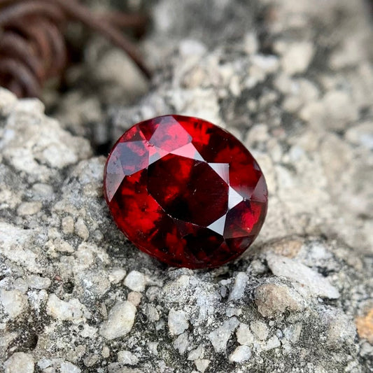 Natural Hessonite Garnet - 7.30 Carat/8.10 Ratti