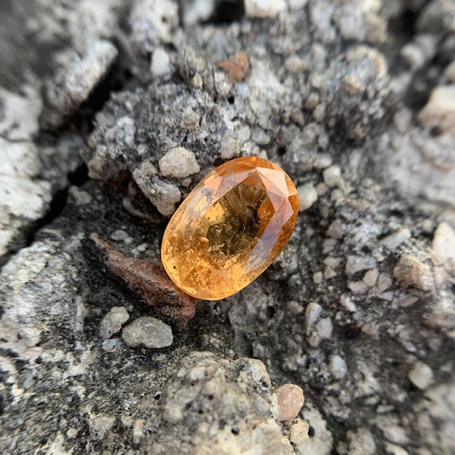 Natural Hessonite Garnet - 5.70 Carat/6.33 Ratti