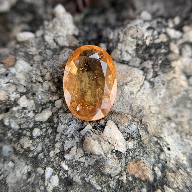 Natural Hessonite Garnet - 6.90 Carat/7.66 Ratti