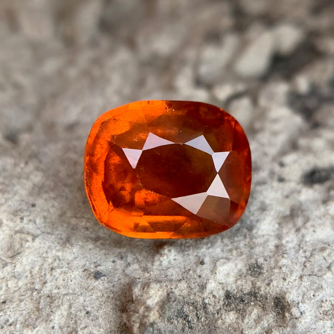 Natural Hessonite Garnet - 3.05 Carat/3.39 Ratti