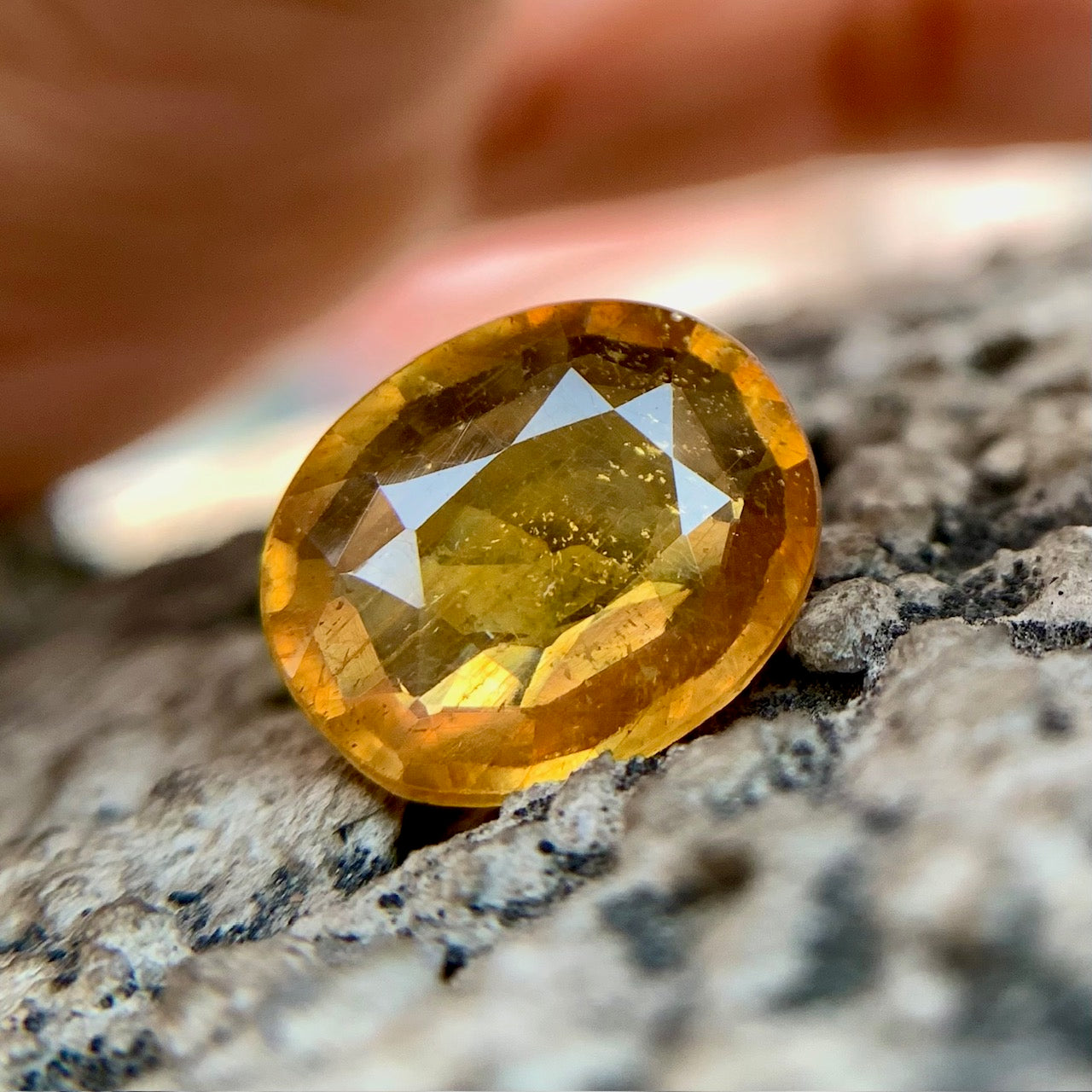 Natural Yellow Sapphire - 4.56 Carat/5.06 Ratti