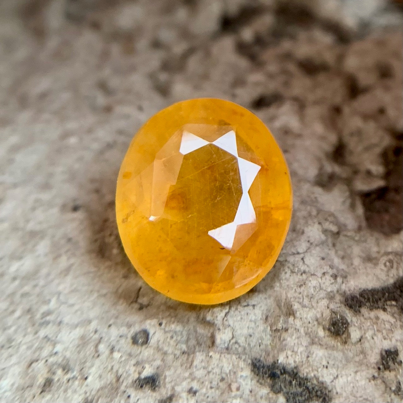 Natural Yellow Sapphire - 6.30 Carat/7.00 Ratti