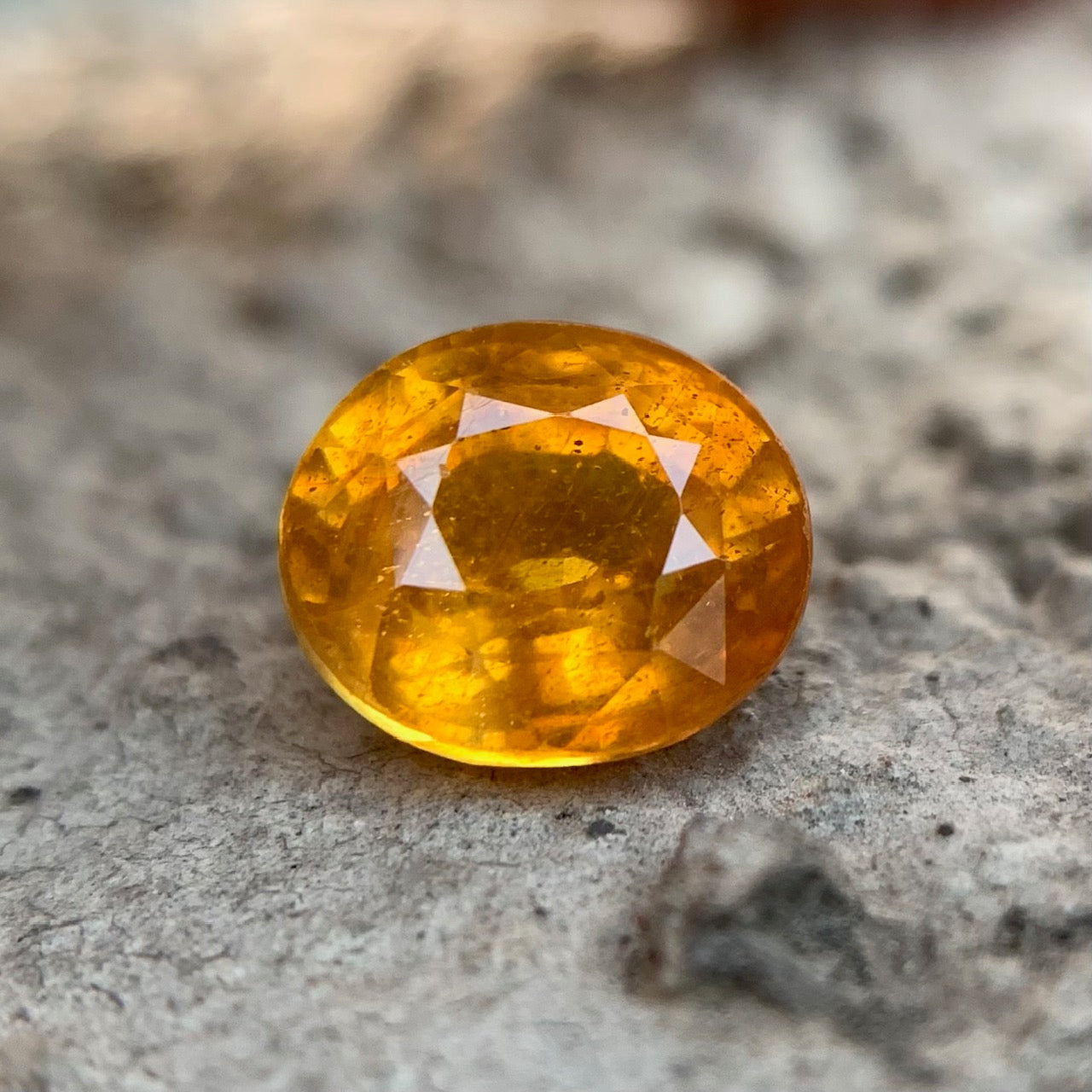 Natural Yellow Sapphire - 3.77 Carat/4.18 Ratti