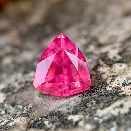 Natural Ruby - 2.80 Carats/3.10 Ratti