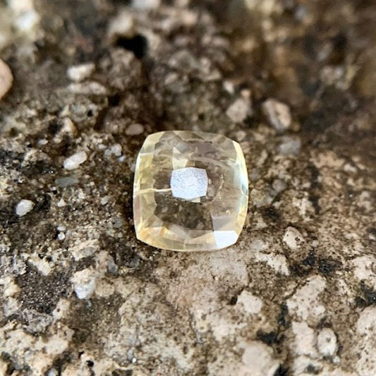 Natural Yellow Sapphire - 1.00 Carat/1.11 Ratti