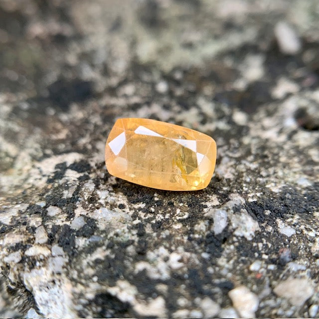 Natural Yellow Sapphire - 5.20 Carat