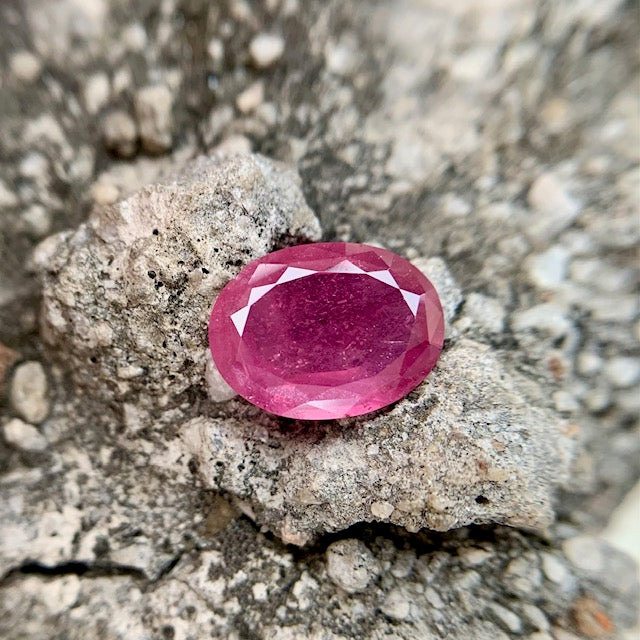 Natural Ruby - 6.50 Carats/7.22 Ratti