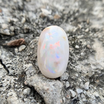 Natürlicher Feueropal - 15,40 Karat/17,09 Ratti