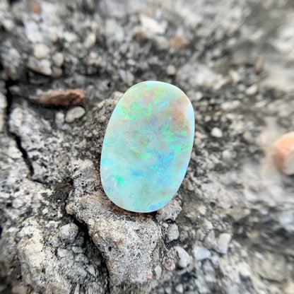 Natürlicher Feueropal - 11,00 Karat/12,21 Ratti
