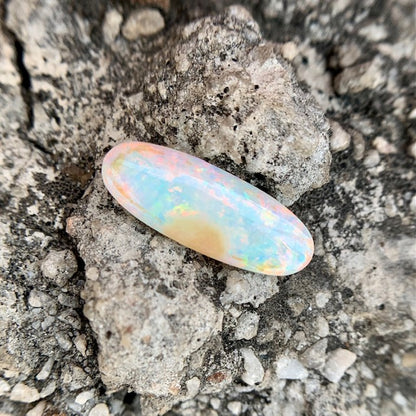 Natürlicher Feueropal - 4,00 Karat/4,44 Ratti