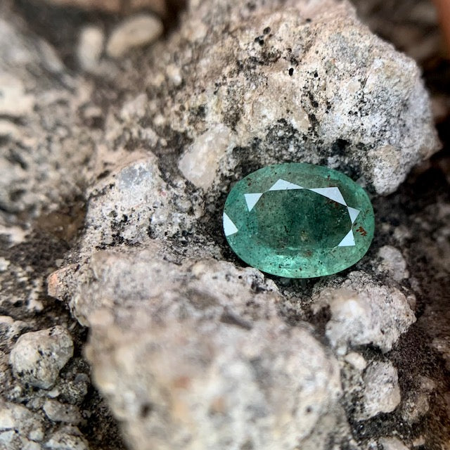 Natural Emerald - 1.45 carat/1.61 Ratti