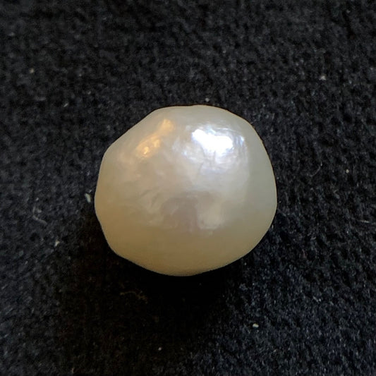 Natural Pearl - 8.24Carats/9.14 Ratti