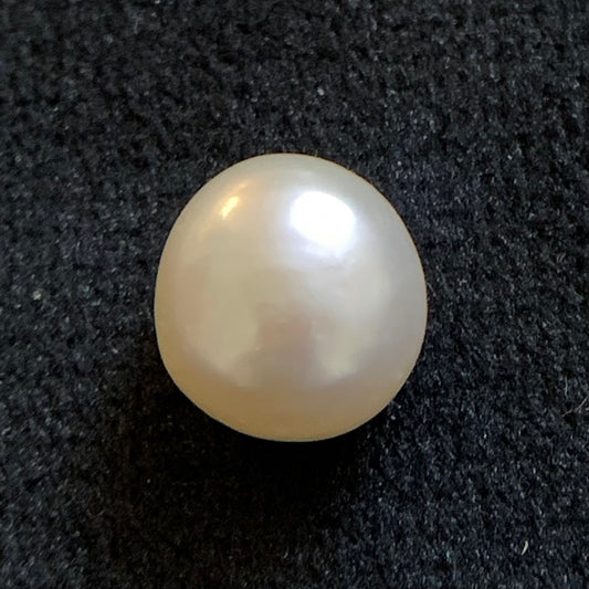 Natural Pearl - 4.56 Carats/5.06 Ratti