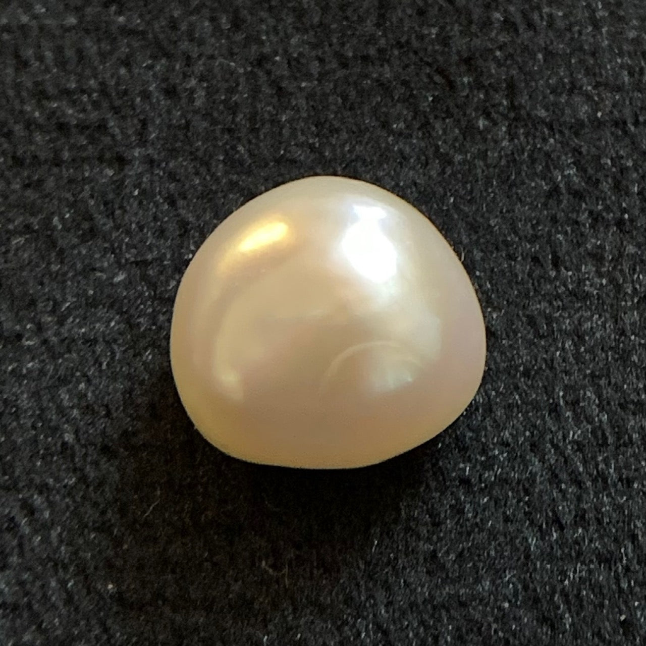 Natural Pearl - 4.76 Carats/5.28 Ratti