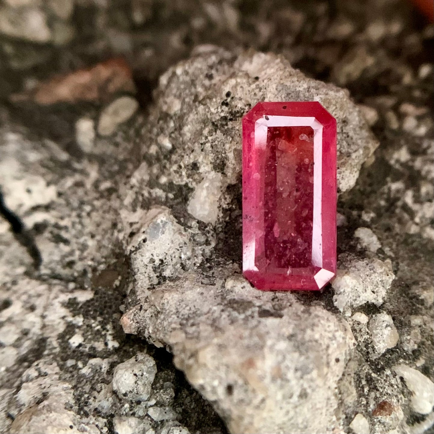 Natural Ruby - 4.05 Carats/4.50 Ratti