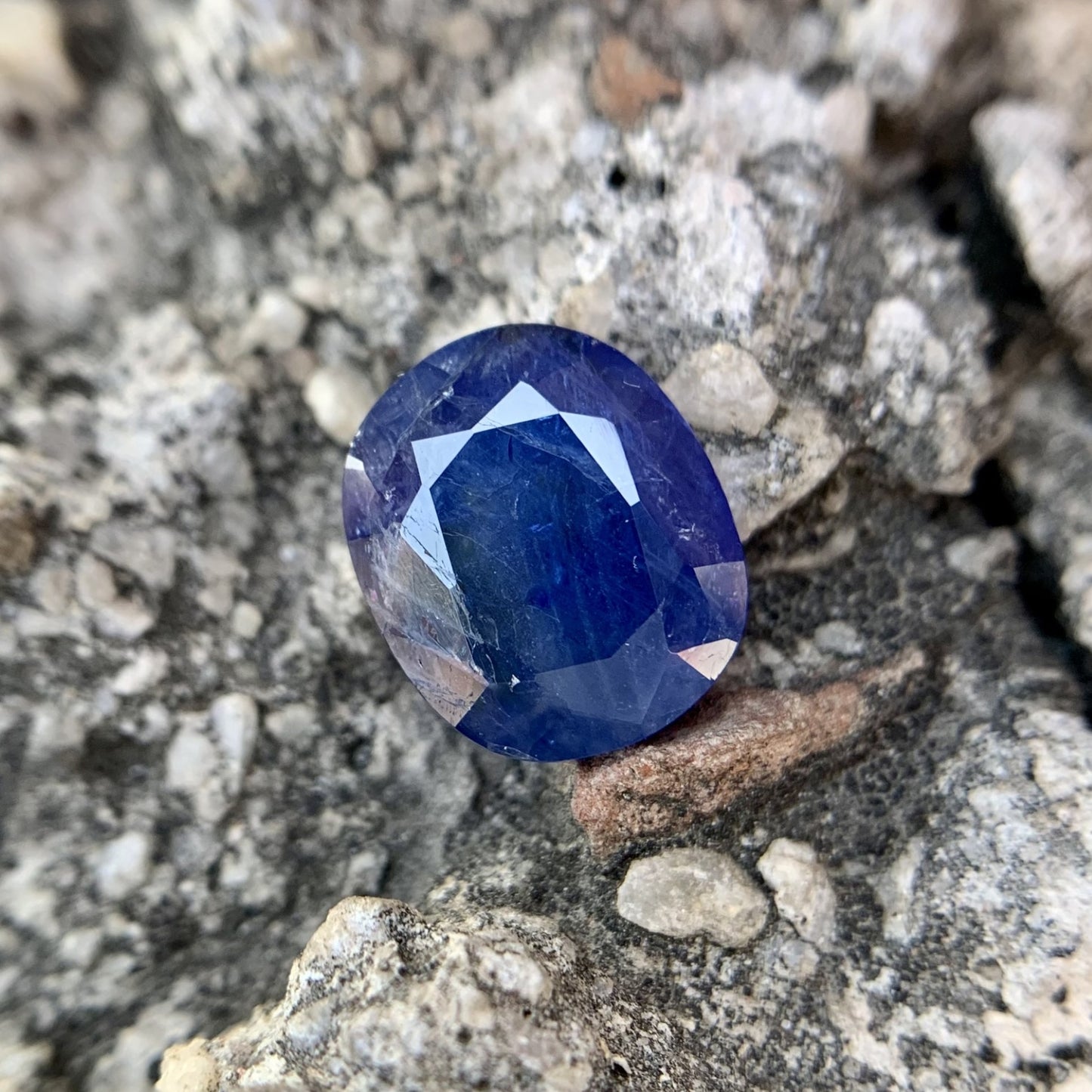 Natural Sapphire (Neelam) - 6.76 Carats/7.50 Ratti