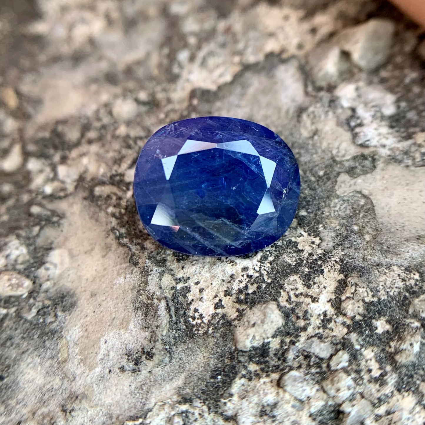 Natural Sapphire (Neelam) - 6.76 Carats/7.50 Ratti