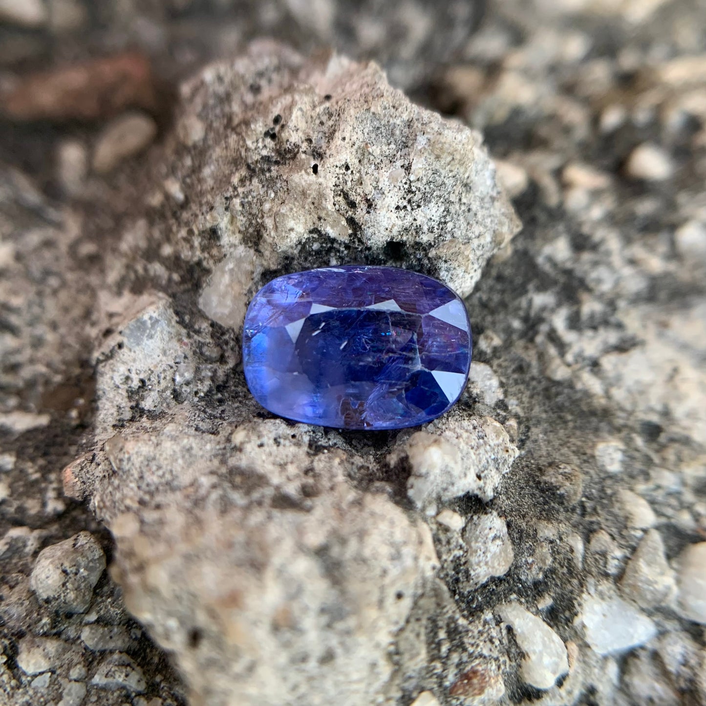 Natural Blue Sapphire - 3.48 Carats/3.86 Ratti