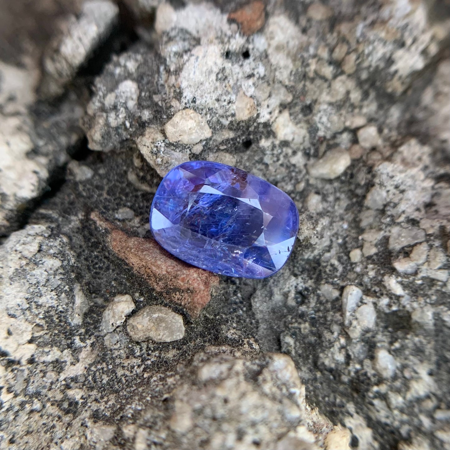 Natural Blue Sapphire - 3.48 Carats/3.86 Ratti