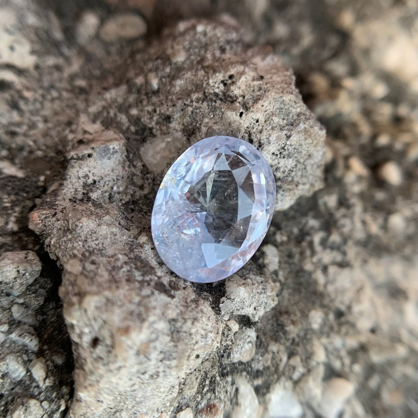 Ceylon Blue Sapphire - 4.56 Carats/5.06 Ratti