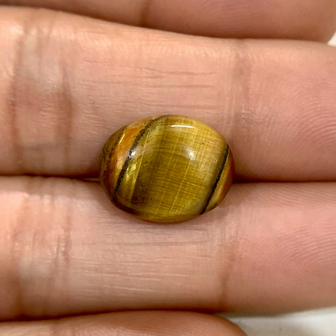 Natural Tiger's eye Stone - 8.61 Carat/9.55 Ratti