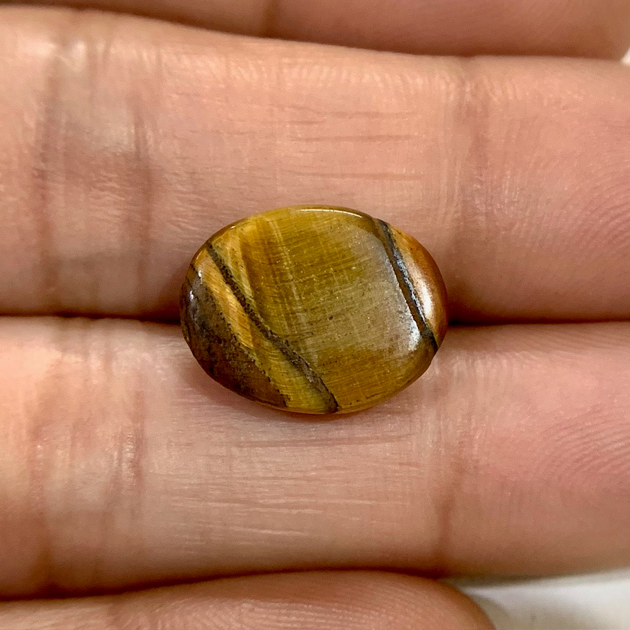 Natural Tiger's eye Stone - 8.61 Carat/9.55 Ratti