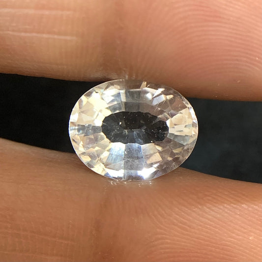 Natural White Topaz - 5.50 Carat/5.55 Ratti