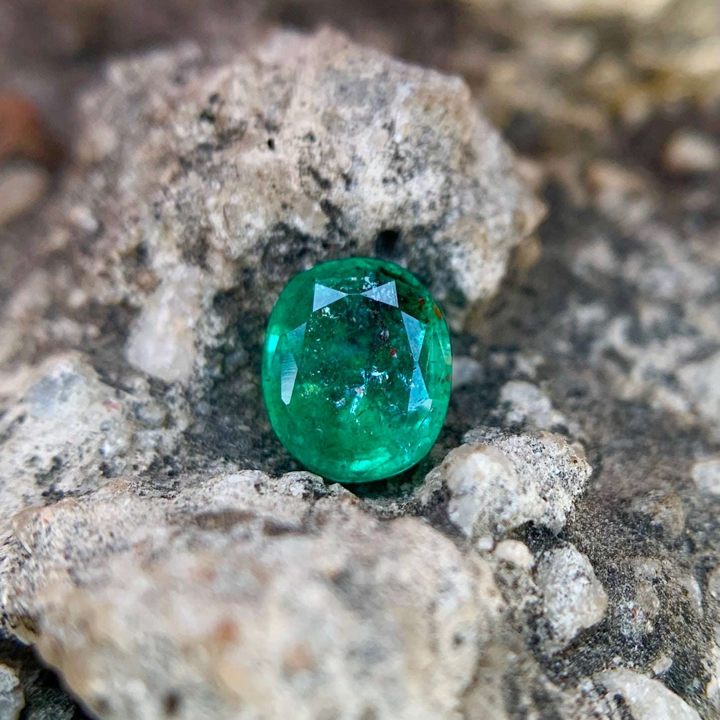 Natural Emerald - 1.50 carat/1.66 Ratti