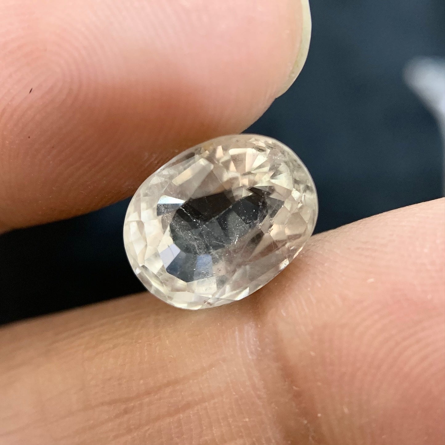 Natural White Topaz - 6.88 Carat/7.63 Ratti