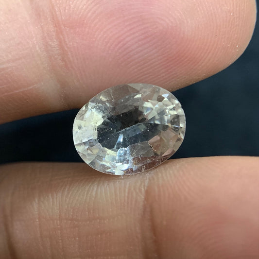 Natural White Topaz - 6.41 Carat/7.11 Ratti