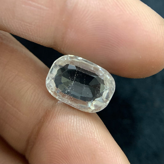 Natural White Topaz - 7.48 Carat/8.30 Ratti