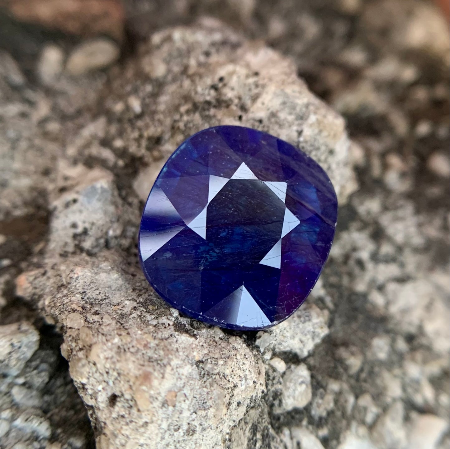 Thailand Blue Sapphire - 9.50 Carats/10.54 Ratti