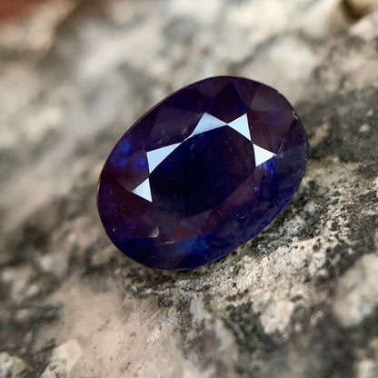 Natürlicher blauer Saphir – 6,30 Karat/7,00 Ratti