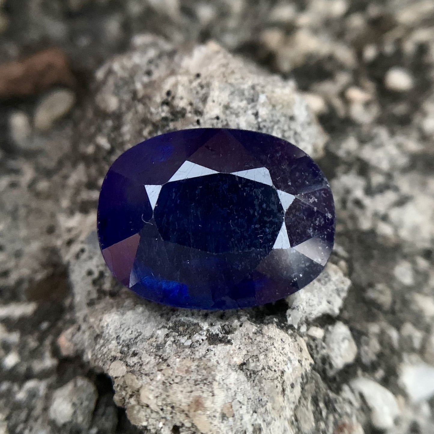 Thailand Blue Sapphire - 13.55 Carats/15.04 Ratti