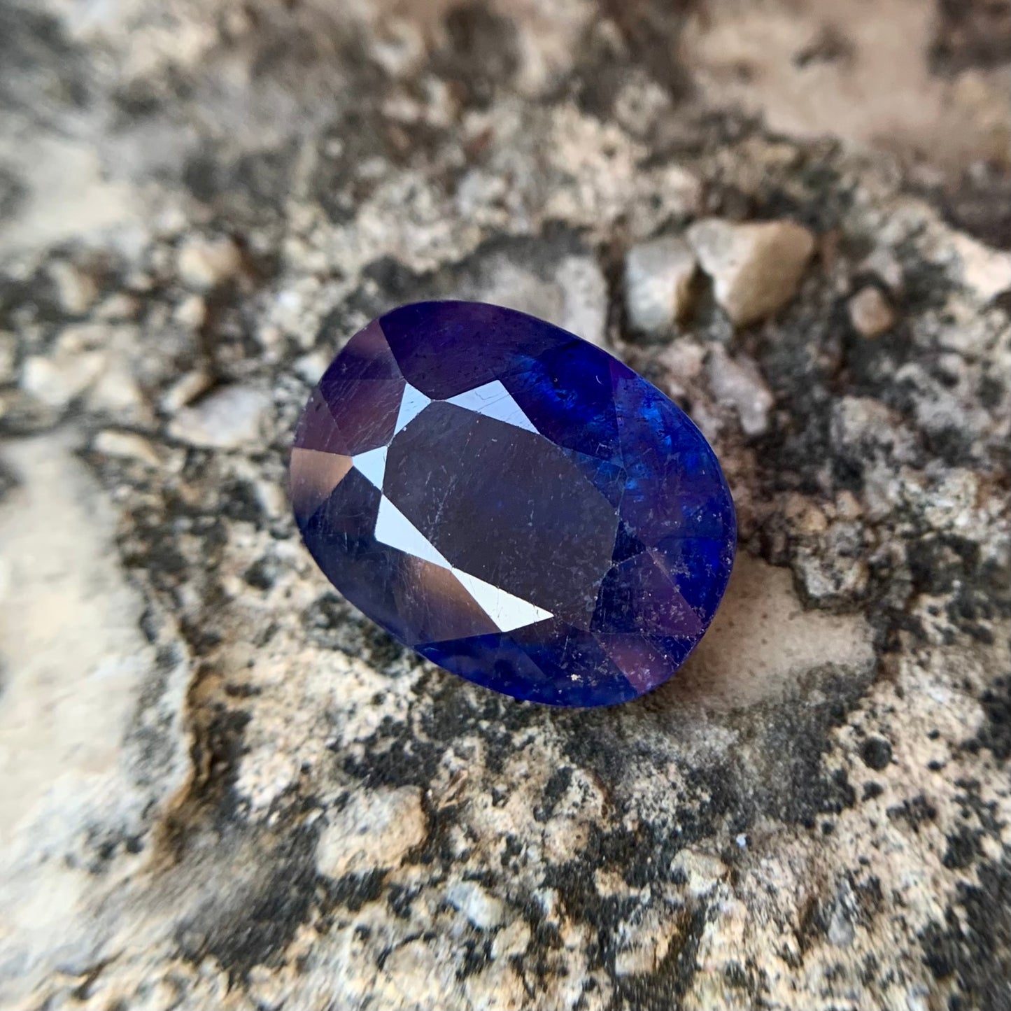 Thailand Blue Sapphire - 13.55 Carats/15.04 Ratti