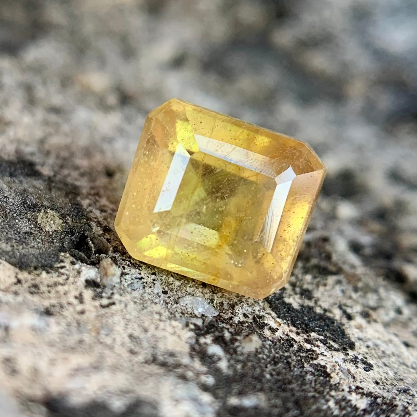 Natural Yellow Sapphire - 4.25 Carat