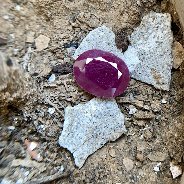 Natural Ruby - 6.00 Carats/6.66 Ratti