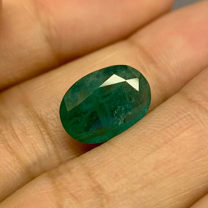 Natural Emerald -5.01 Carat/5.56 Ratti