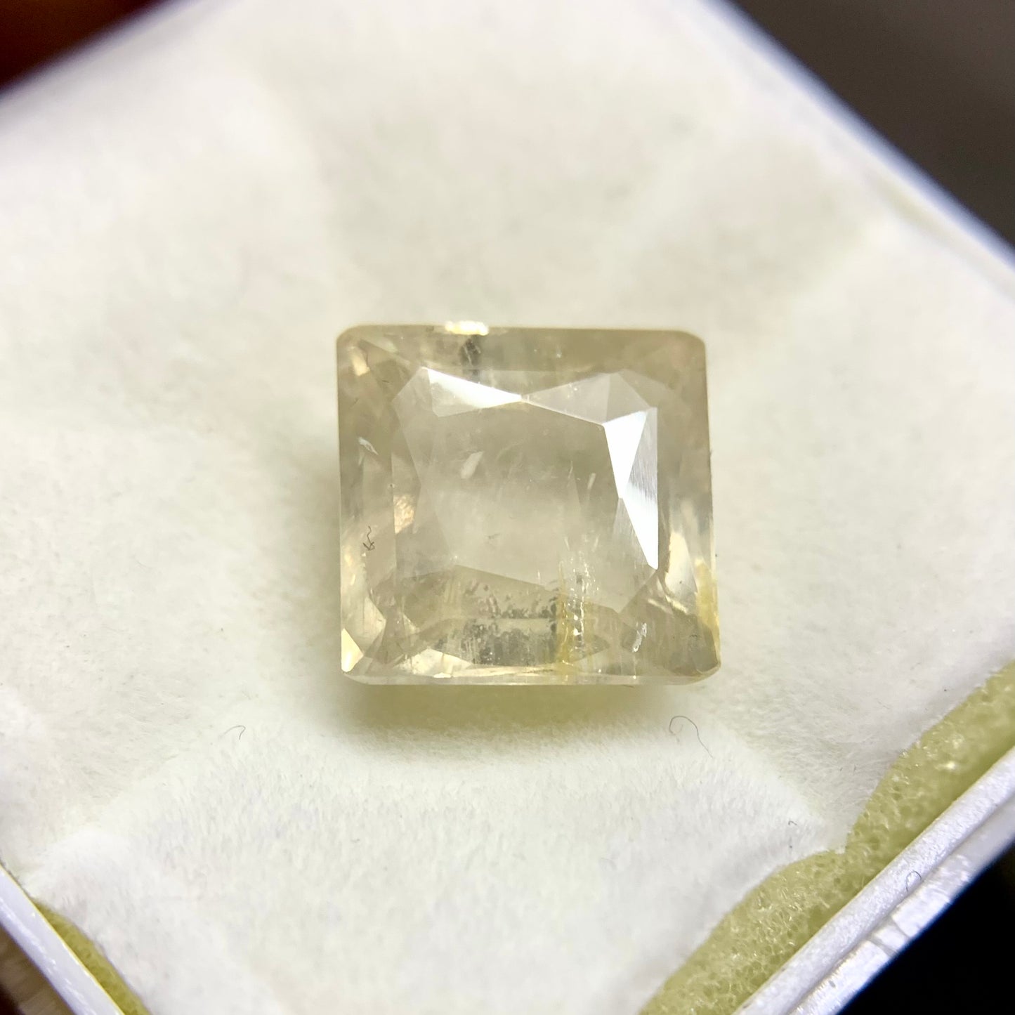 Natural Yellow Sapphire - 11.28 Carat/12.52 Ratti