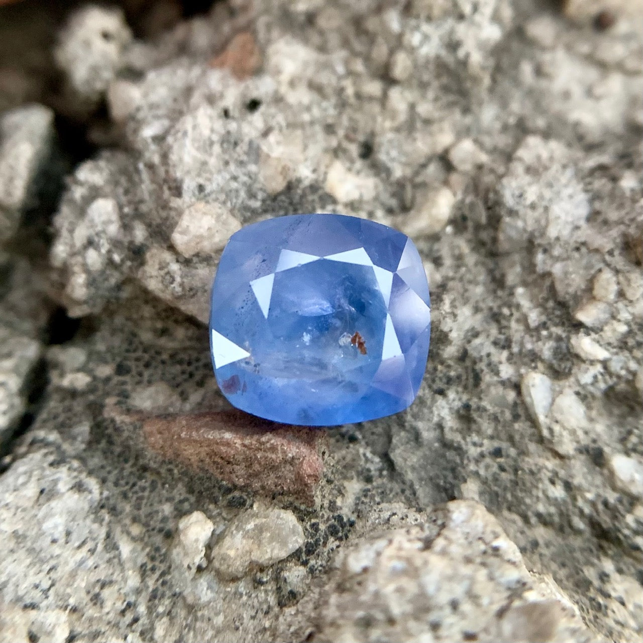 Natural Blue Sapphire - 6.35 Carats/7.05 Ratti