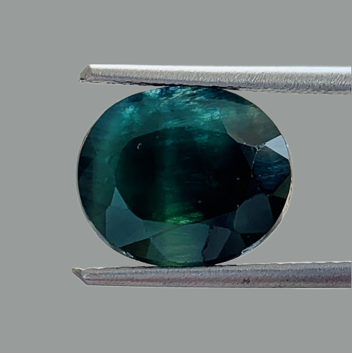 Natural Teal Sapphire - 6.90 Carats/7.66 Ratti