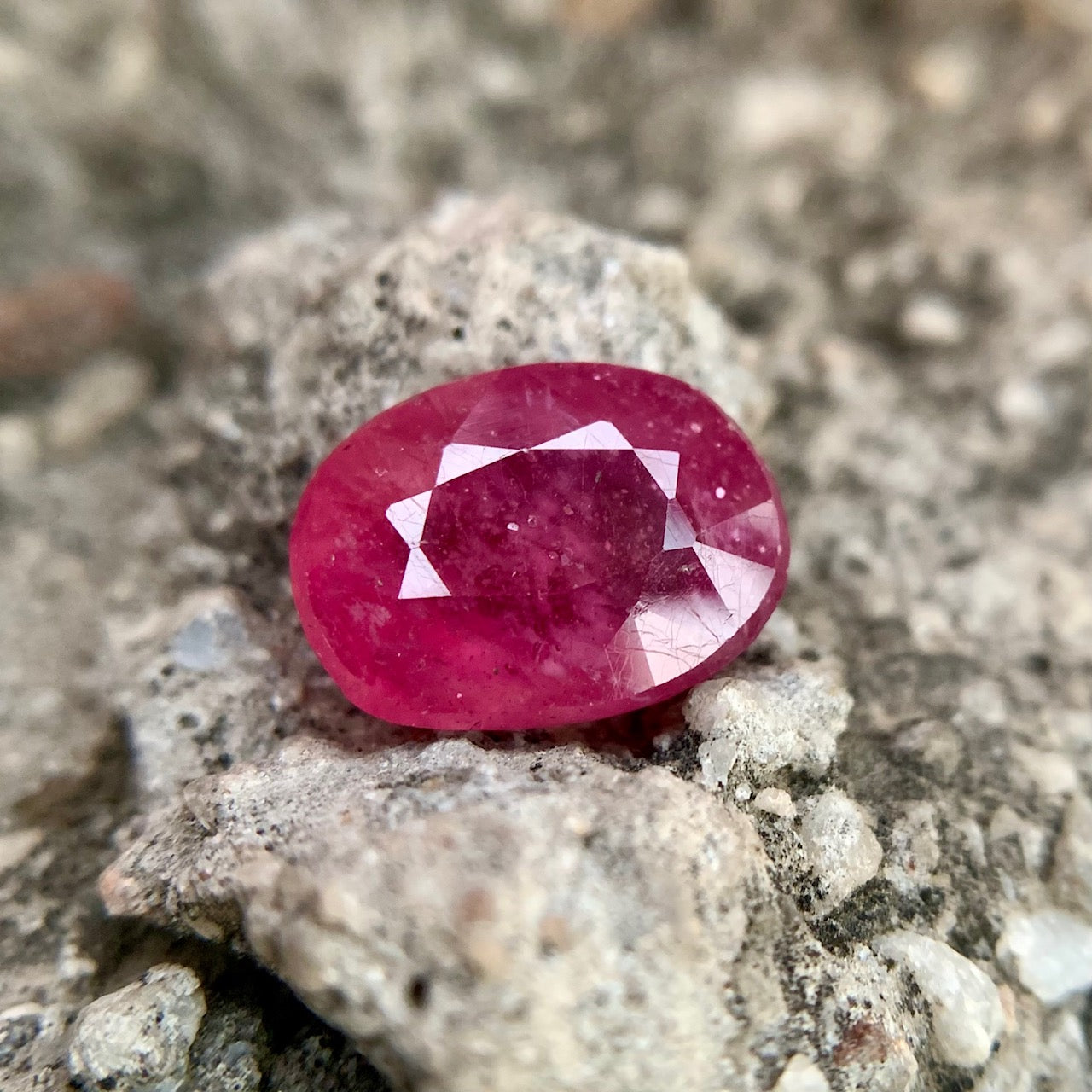 Natural Ruby - 9.05 Carats/10.04 Ratti