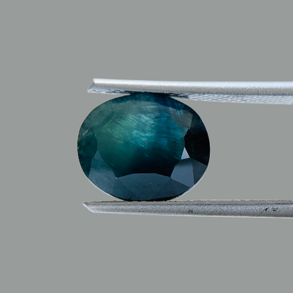 Natural Teal Sapphire - 4.85 Carats/5.38 Ratti