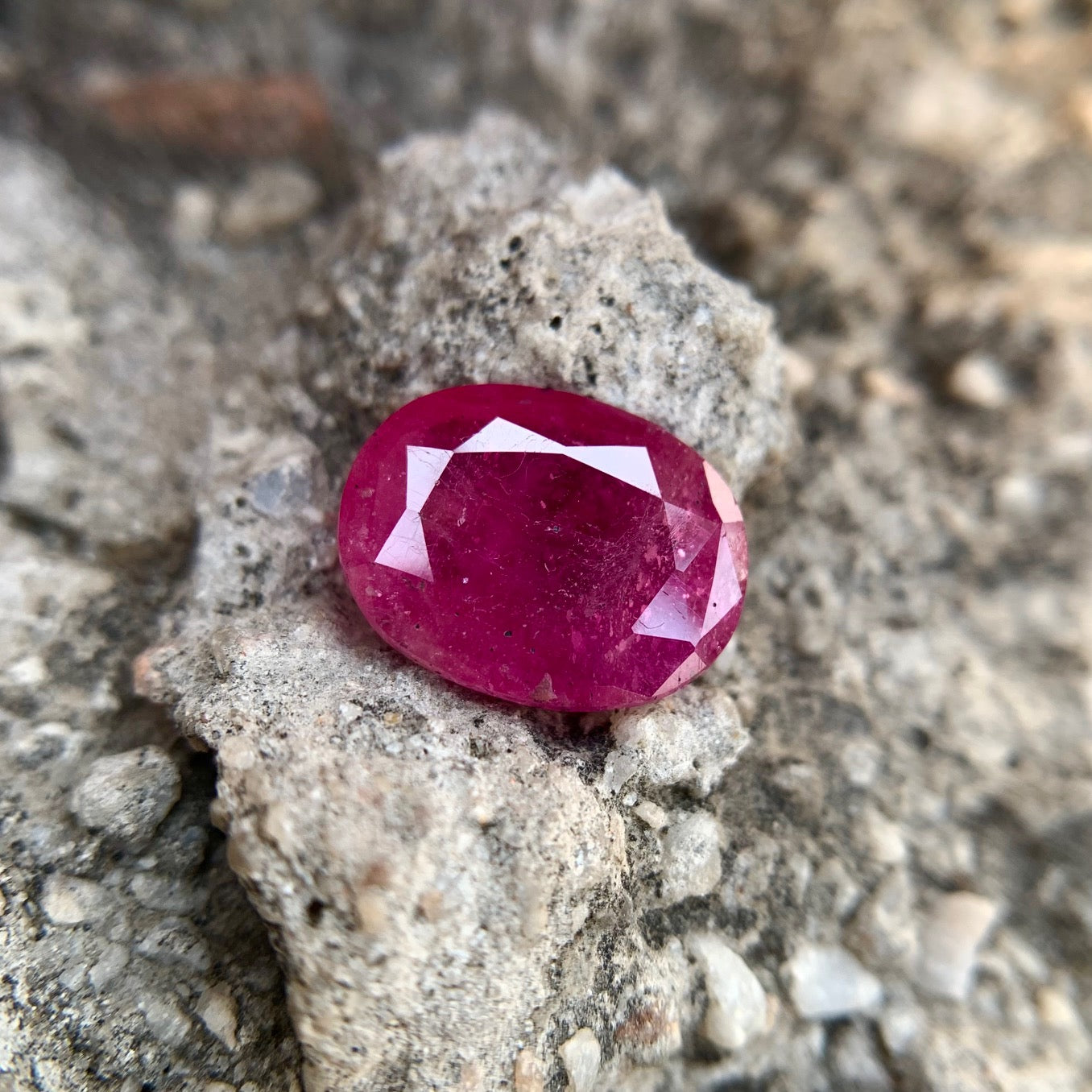 Natural Ruby - 7.40 Carats/8.21 Ratti