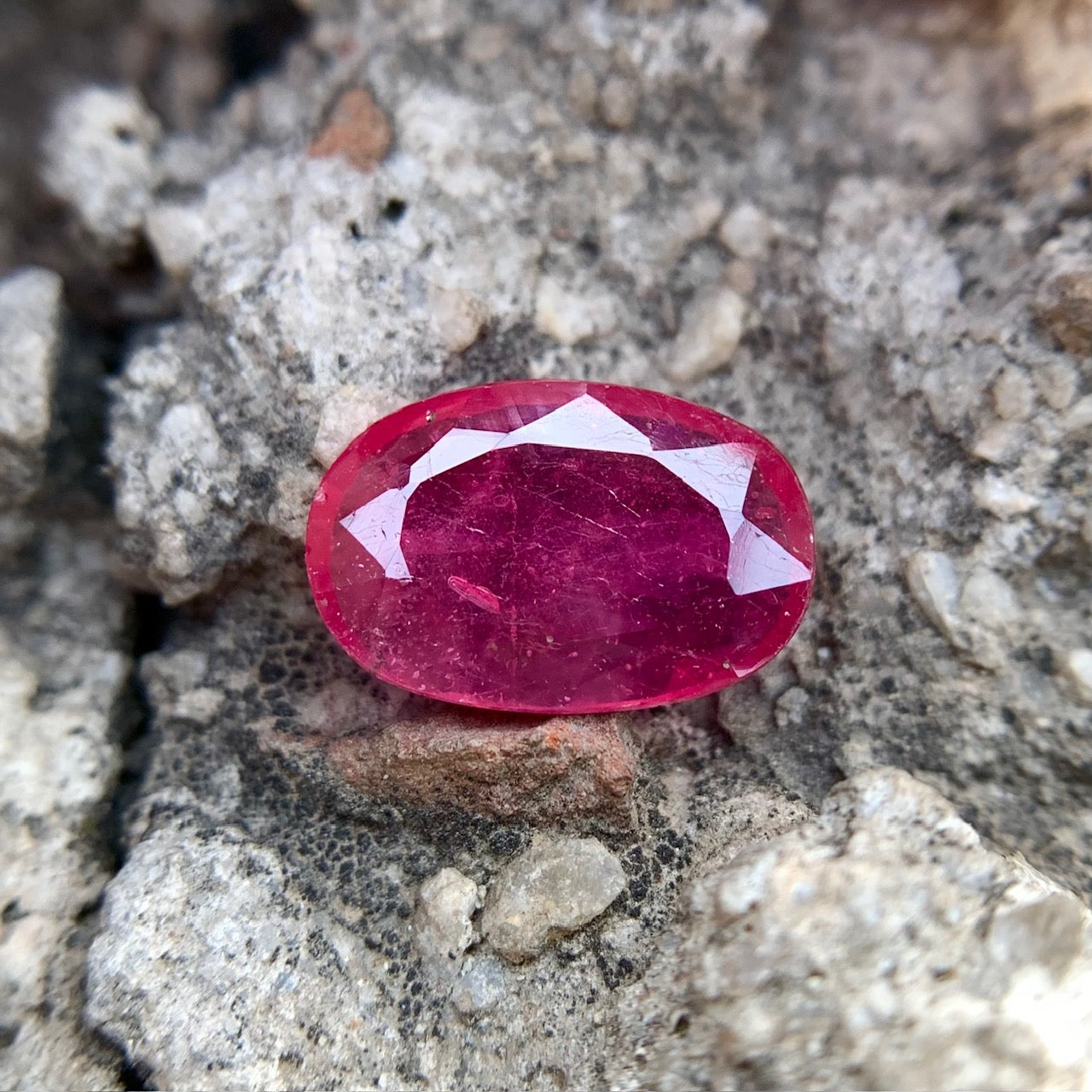 Natural Ruby - 4.35 Carats/4.83 Ratti