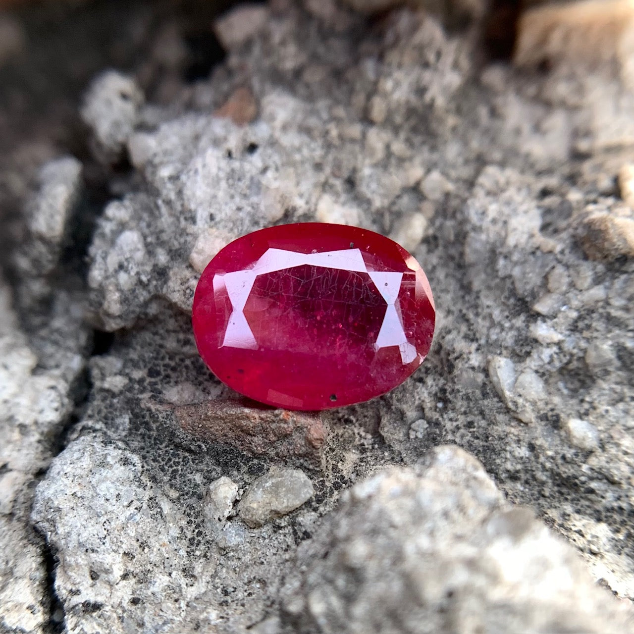 Natural Ruby - 6.65 Carats/7.38 Ratti